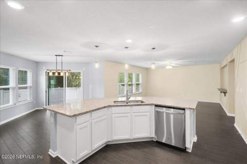12766 Chandlers Crossing Lane, Jacksonville FL - photo 8 of 32