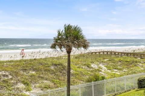 1415 1st Street #303, Jacksonville Beach FL - photo 17 of 64