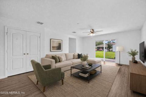 8566 Newnan Lake Drive, Macclenny FL - photo 14 of 54