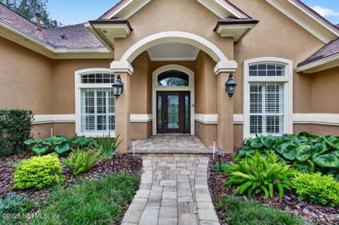 13032 Huntley Manor Drive, Jacksonville FL - photo 8 of 96