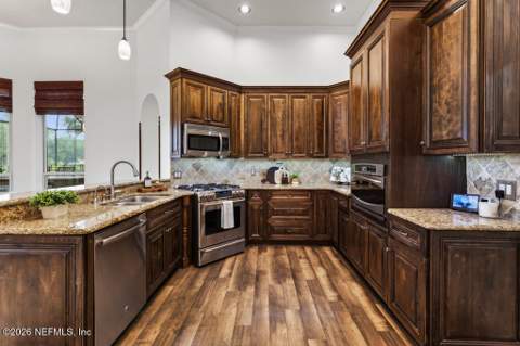 13032 Huntley Manor Drive, Jacksonville FL - photo 20 of 96