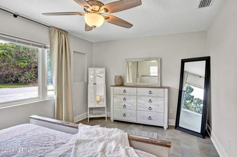 25 Coquina Avenue, St. Augustine FL - photo 7 of 52