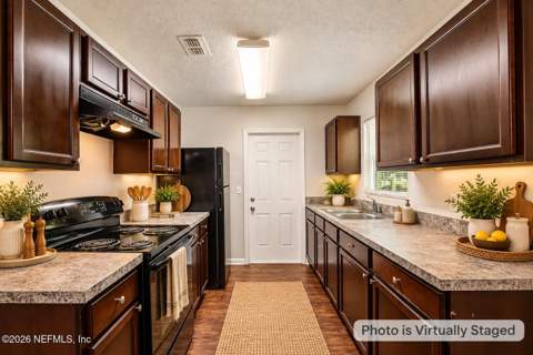 4979 Tan Street, Jacksonville FL - photo 18 of 46