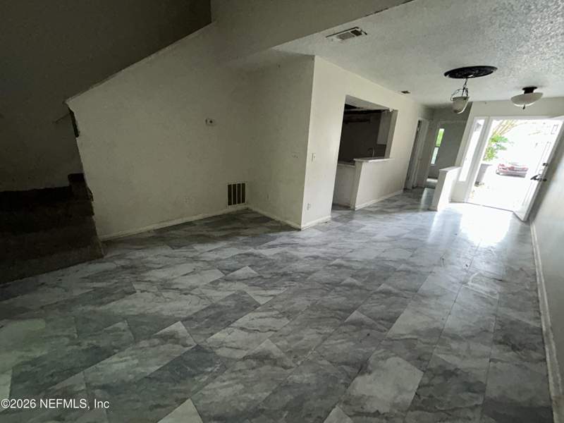 2 bedroom Townhouse at 7603 Melissa Court, Melissa Estates, Jacksonville — photo 3