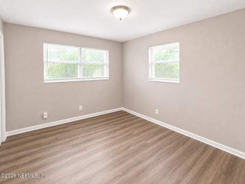 8067 Santillo Drive, Jacksonville FL - photo 11 of 14