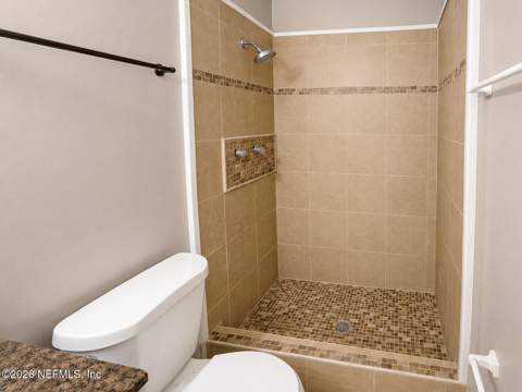 8067 Santillo Drive, Jacksonville FL - photo 10 of 14