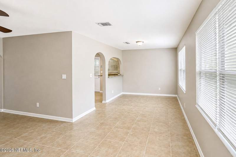 3 bedroom Single Family Residence at 8067 Santillo Drive, San Jose Manor, Jacksonville — photo 5
