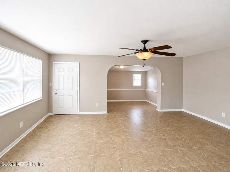 3 bedroom Single Family Residence at 8067 Santillo Drive, San Jose Manor, Jacksonville — photo 3