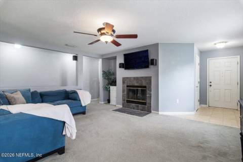 1092 Sunray Court, Jacksonville FL - photo 12 of 46