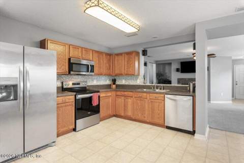 1092 Sunray Court, Jacksonville FL - photo 20 of 46