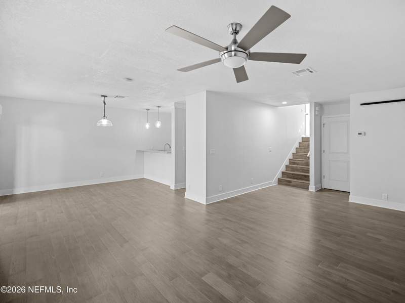 2 bedroom Single Family Residence at 5494 Stanford Road, San Jose, Jacksonville — photo 5