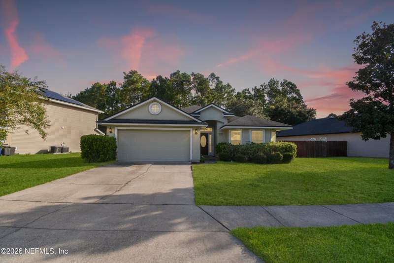 3 bedroom Single Family Residence at 459 W New England Drive, Country Walk, Elkton — photo 3