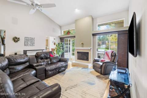 11405 Beecher Circle, Jacksonville FL - photo 7 of 32