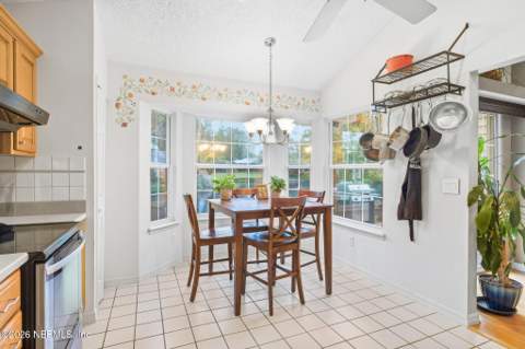 11405 Beecher Circle, Jacksonville FL - photo 15 of 32