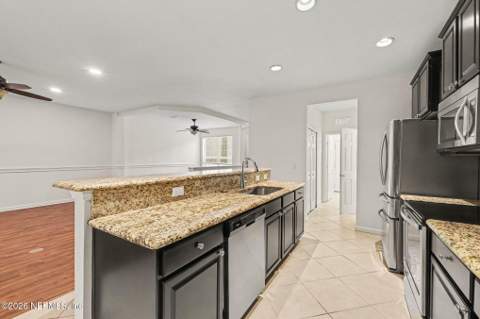 14085 Mahogany Avenue, Jacksonville FL - photo 10 of 33