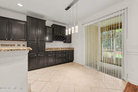 14085 Mahogany Avenue, Jacksonville FL - photo 12 of 33