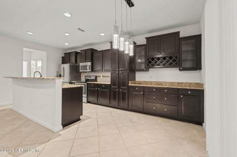 14085 Mahogany Avenue, Jacksonville FL - photo 13 of 33