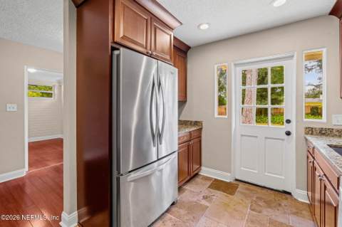 4660 Martingale Road, Jacksonville FL - photo 15 of 45