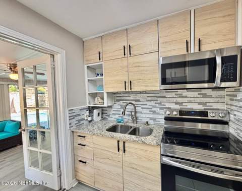 1257 Woodruff Avenue, Jacksonville FL - photo 9 of 20