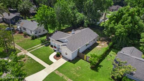 5226 Palmer Avenue, Jacksonville FL - photo 20 of 24