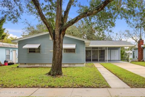 1013 Aragon Avenue, St. Augustine South FL - photo 7 of 47
