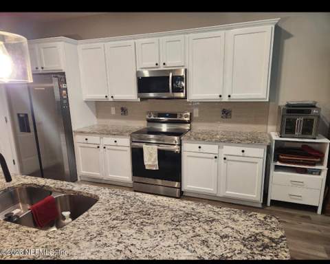 2074 Paloma Court, Middleburg FL - photo 7 of 17