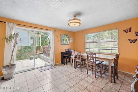 7573 Jasper Avenue, Jacksonville FL - photo 16 of 35