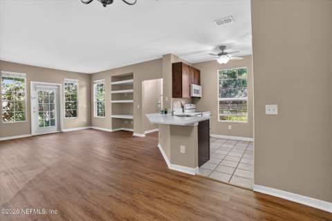 13703 Richmond Park Drive #2304, Jacksonville FL - photo 11 of 53