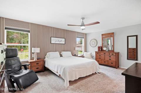 5009 Herton Drive, Jacksonville FL - photo 15 of 38