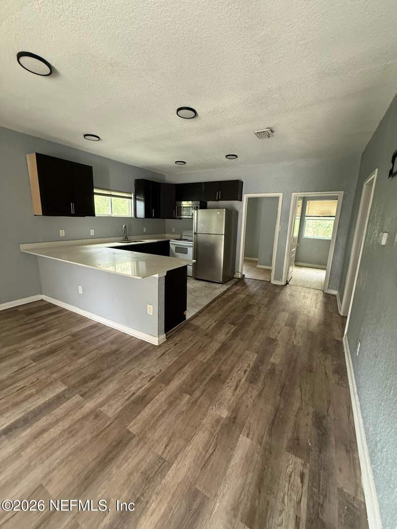 4 bedroom Single Family Residence at 1341 W 6th Street, Barnetts, Jacksonville — photo 5