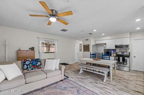 1604 Forbes Street, Green Cove Springs FL - photo 12 of 42