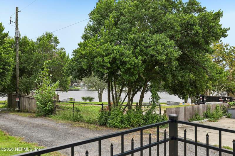 3 bedroom Single Family Residence at 6053 Hinely Lane, F Richard Heirs, Jacksonville — photo 3