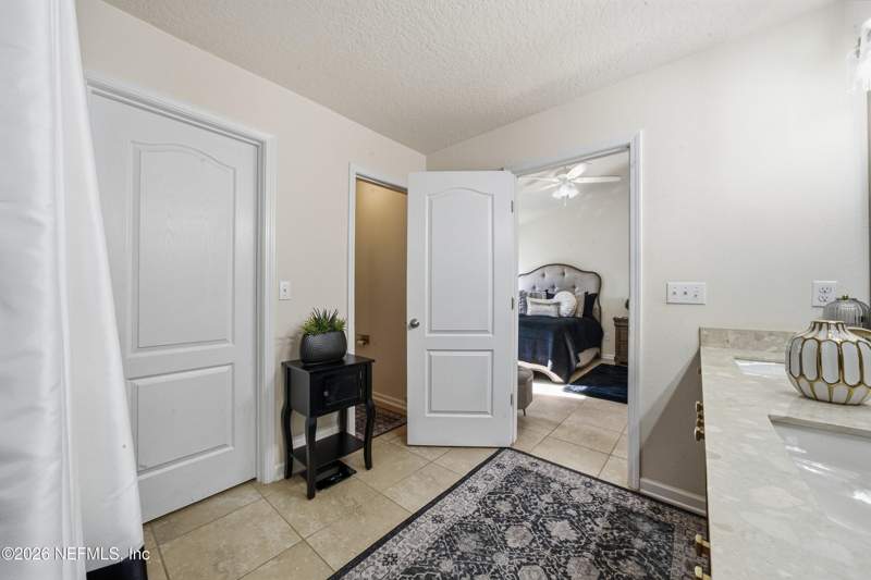 4 bedroom Single Family Residence at 271 Gilmore Lane, Forest Hammock, Orange Park — photo 5