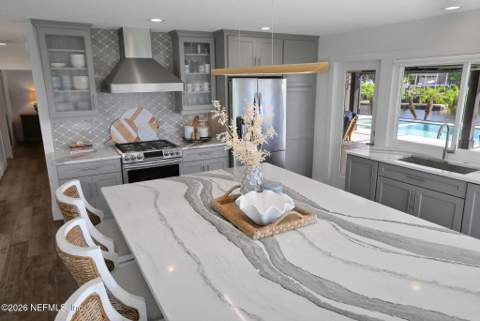 14645 Lagoon Drive, Jacksonville FL - photo 6 of 83