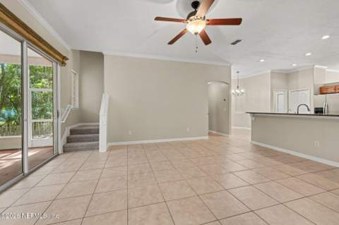 4964 Lake Charles Drive, Jacksonville FL - photo 14 of 34