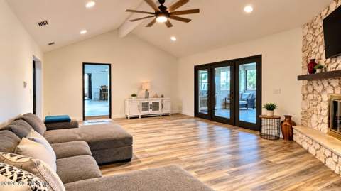 836 Mandalay Road, Jacksonville FL - photo 7 of 30