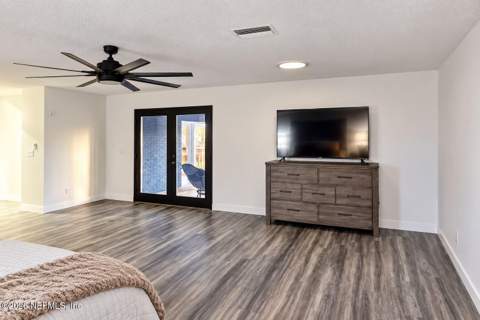 836 Mandalay Road, Jacksonville FL - photo 12 of 30