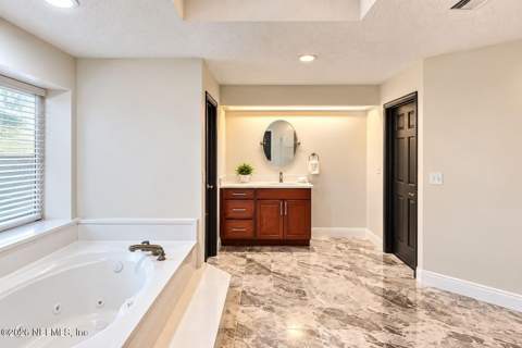 836 Mandalay Road, Jacksonville FL - photo 15 of 30