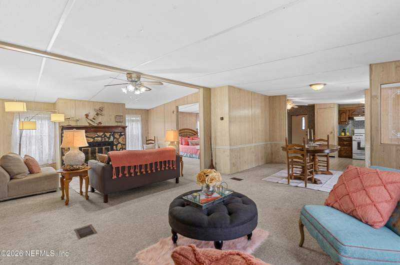 3 bedroom Mobile Home at 125 Pine Street, Estates At Aloma Woods Ph 3, Satsuma — photo 4