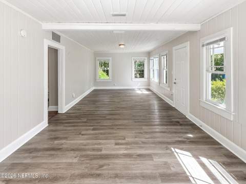 7739 Hammond Boulevard, Jacksonville FL - photo 14 of 50