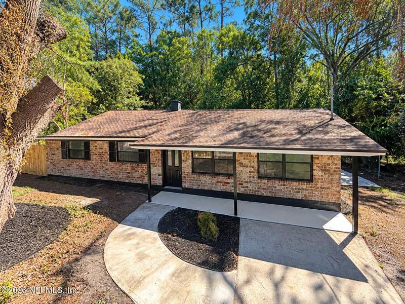 3 bedroom Single Family Residence at 8382 Fury Drive, Oak Hill, Jacksonville — photo 2