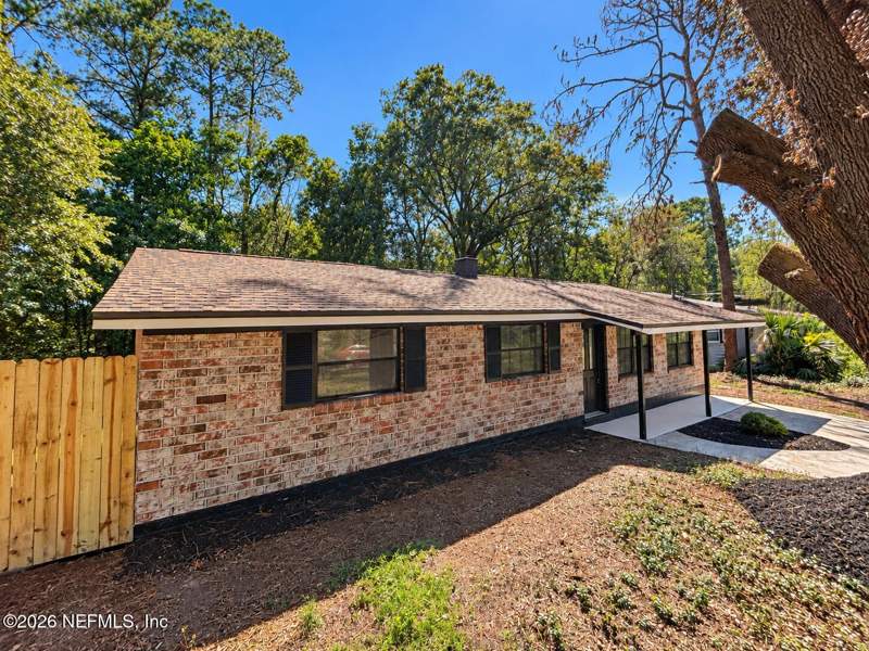 3 bedroom Single Family Residence at 8382 Fury Drive, Oak Hill, Jacksonville — photo 3