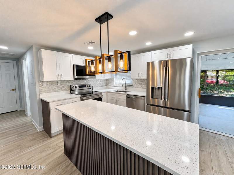 3 bedroom Single Family Residence at 8382 Fury Drive, Oak Hill, Jacksonville — photo 5