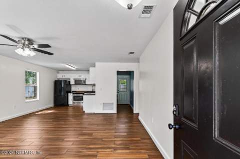 7156 Park Street, Keystone Heights FL - photo 7 of 50