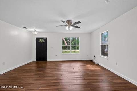 7156 Park Street, Keystone Heights FL - photo 11 of 50