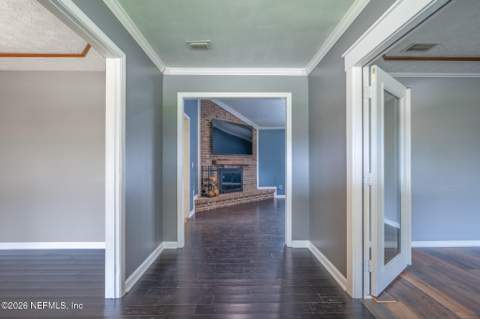 377 Foxridge Road, Orange Park FL - photo 9 of 55