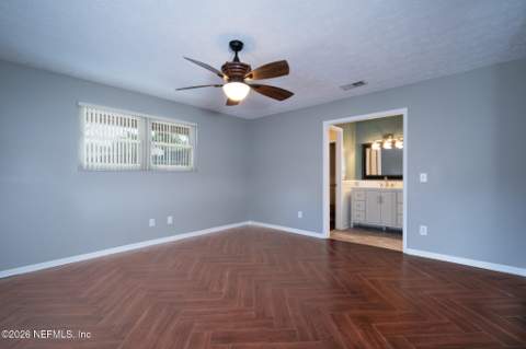 377 Foxridge Road, Orange Park FL - photo 21 of 55