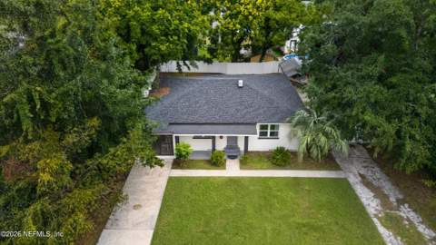 4547 Alpha Avenue, Jacksonville FL - photo 6 of 45