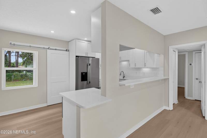 3 bedroom Single Family Residence at 442 Tabor Drive, Glynlea, Jacksonville — photo 5