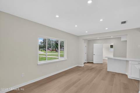 442 Tabor Drive, Jacksonville FL - photo 15 of 23